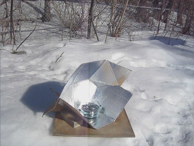 Modified CooKit solar cooker.