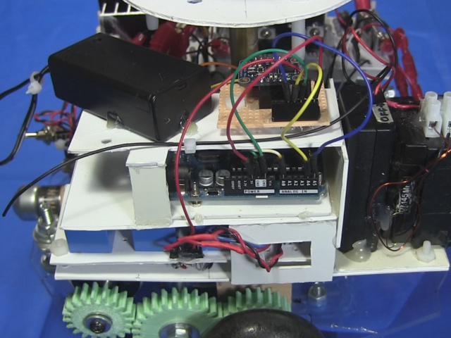 The wiring for the BNO055 to Arduino done (before cleanup).