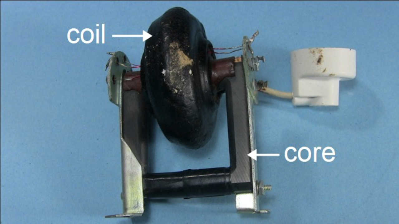 Flyback transformer with no built in diodes.